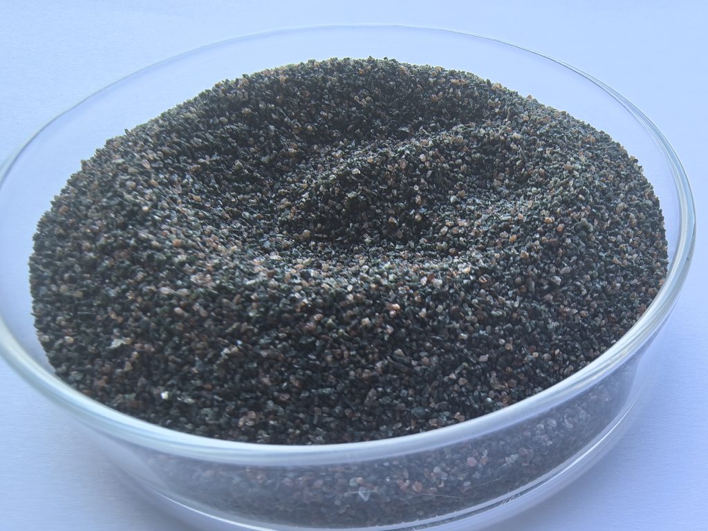 Fabricante de abrasivos para chorro de arena: Granate verde omfacita, malla 80 -1-Brown fused alumina-Haixu Abrasives